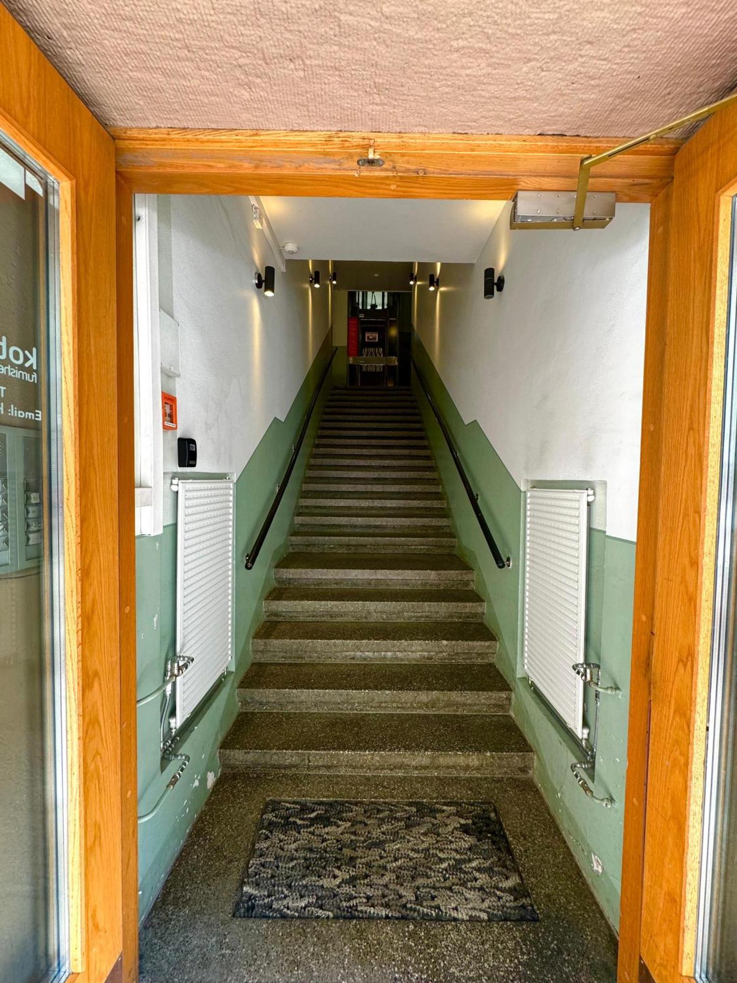 Kotimaailma Apartments Kamppi - Spacious 1Br Helsinki Kültér fotó